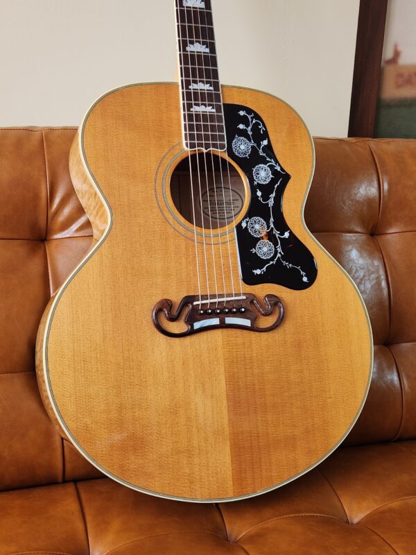 Gibson J-200 1993 w/OHSC Consignment