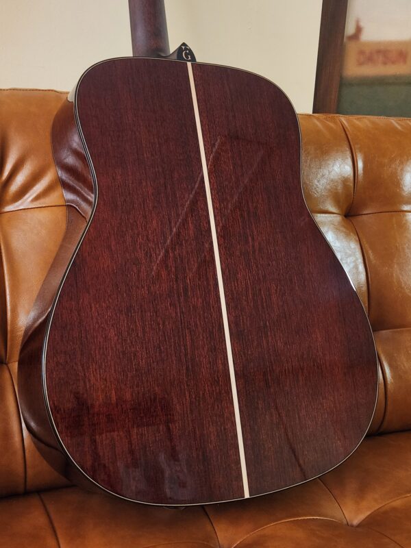 Yamaha FG9 M (Mahogany) - Image 2