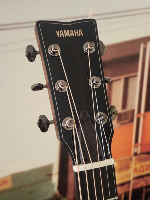 Yamaha FG9 M (Mahogany) - Image 3