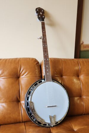 Goldtone BG-250F Banjo w/case Consignment