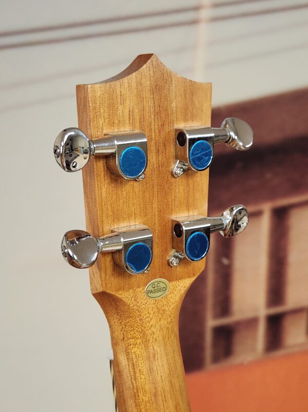 Twisted Wood Original Concert Ukulele - Image 4