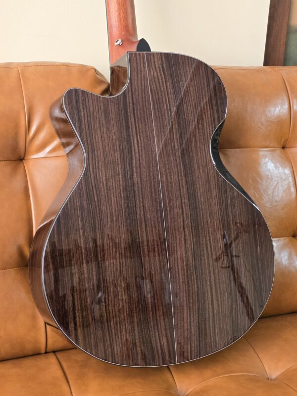 Furch Yellow Deluxe GC-CR w/Hiscox Case - Image 2