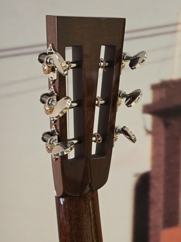 Collings 0001A SS Cutaway w/OHSC - Image 4