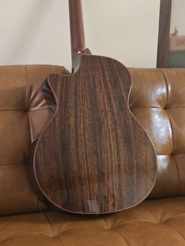 Taylor 2012 X-Braced 914ce w/case Consignment - Image 2