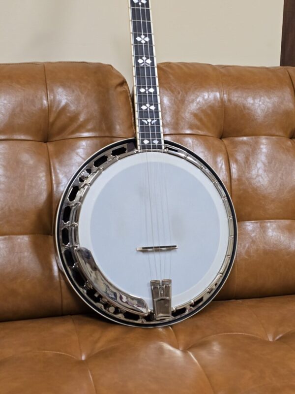 Recording King RK-R80A 5 String Banjo w/case