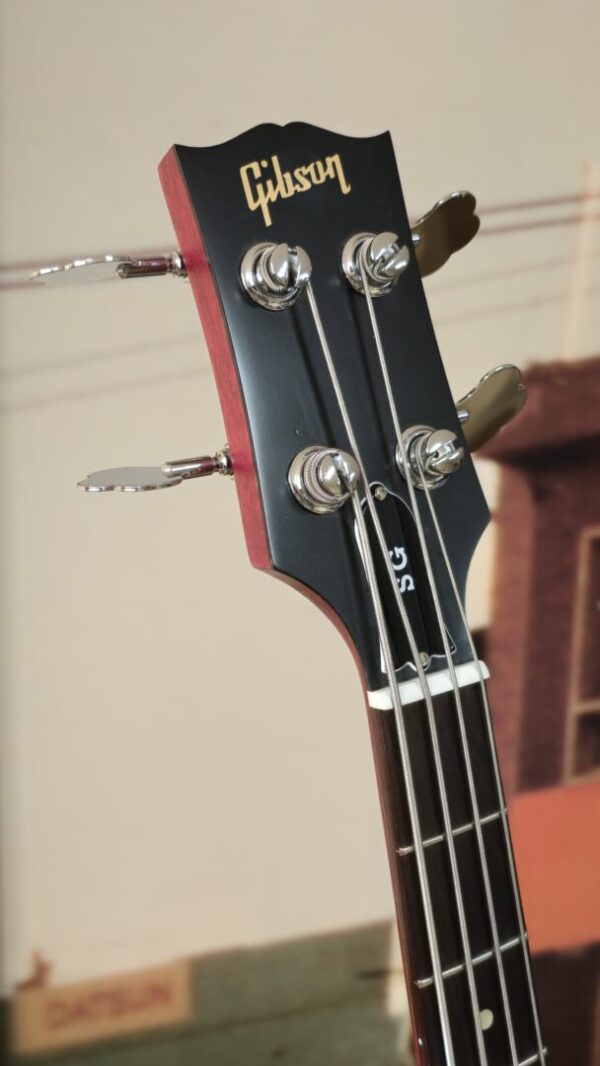 Gibson SG Faded Worn Cherry Bass - Image 3