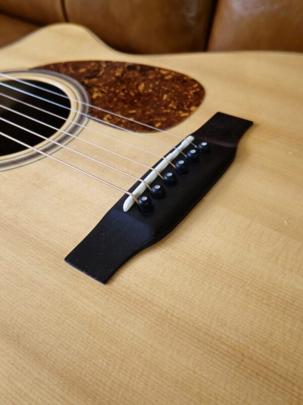 Tippen 2001 OM Cutaway w/case consignment - Image 6