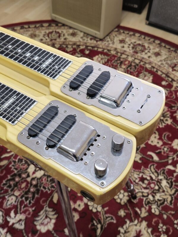 Fender Fender DG String master Lap Steel 1962 w/OHSC consignment - Image 5