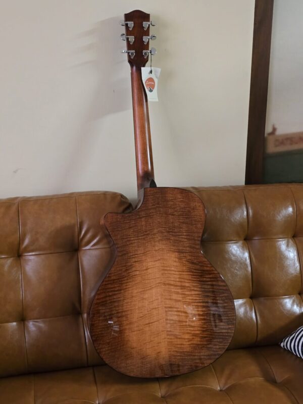 Eastman PCH3-GACE Natural w/bag - Image 2