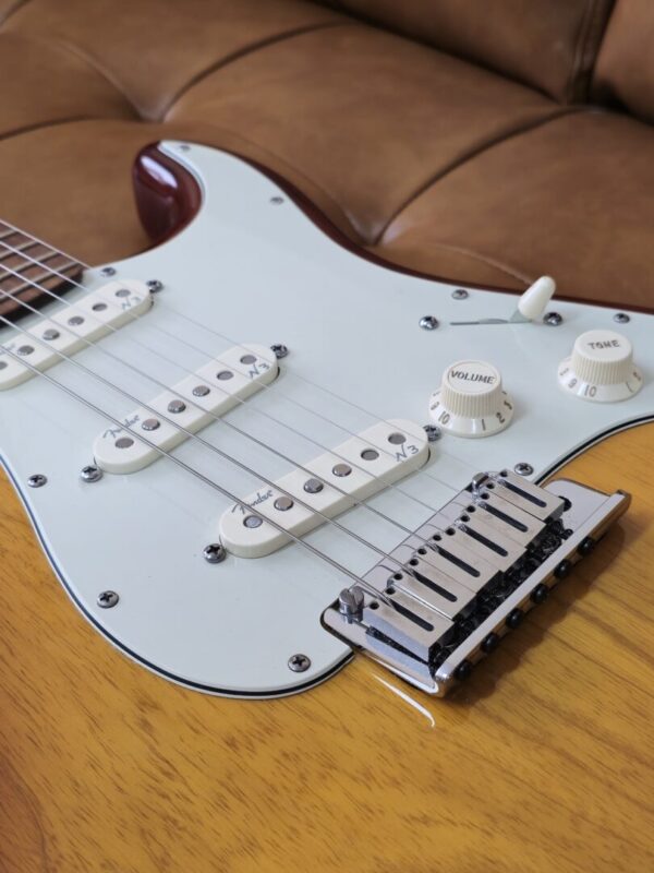 American Deluxe Ash Stratocaster Used Guitar w/case - Image 7