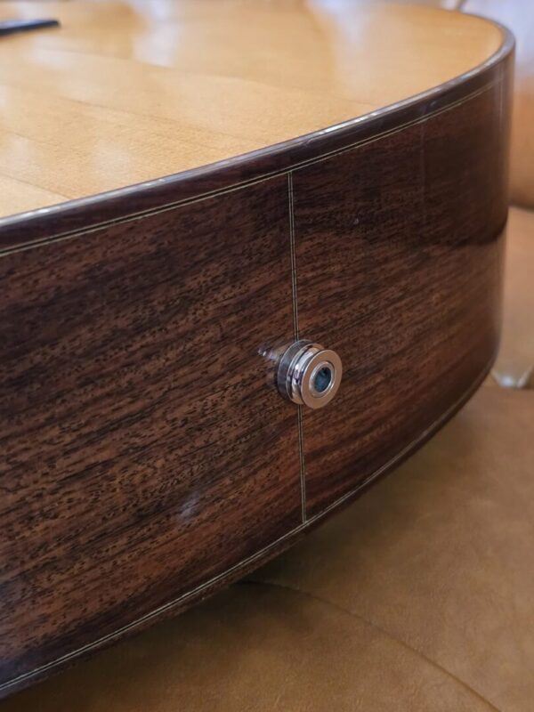1983 Larrivee 'Seahorse' L-28 Deluxe w/original case consignment - Image 7