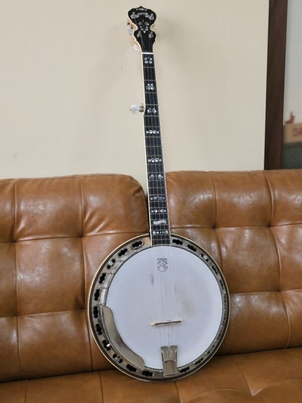 Deering Calico 5 String Banjo w/case Consignment