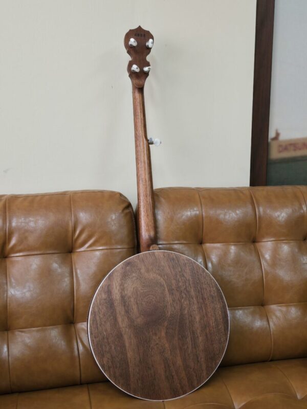 Used Deering Sierra 5 String Banjo w/case Consignment - Image 2