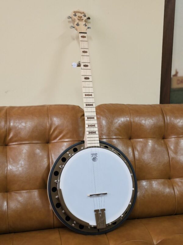 Deering Goodtime 2 Resonator 5 String Banjo