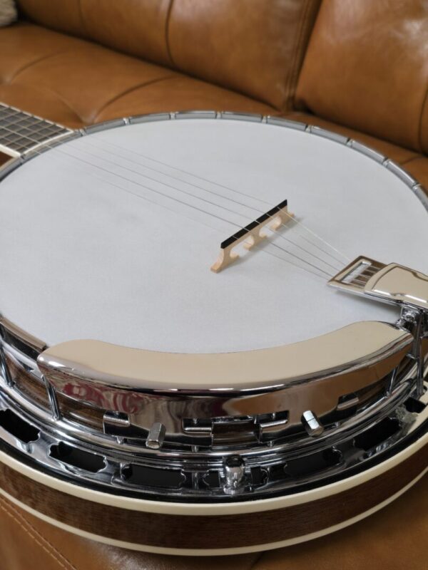 Ibanez 70's Japanese 5 String Banjo w/case Consignment - Image 7