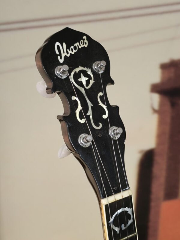 Ibanez Artist 5 String Banjo w/case Consignment - Image 3