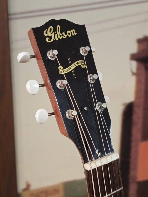 Used Gibson J-35 w/case - Image 3