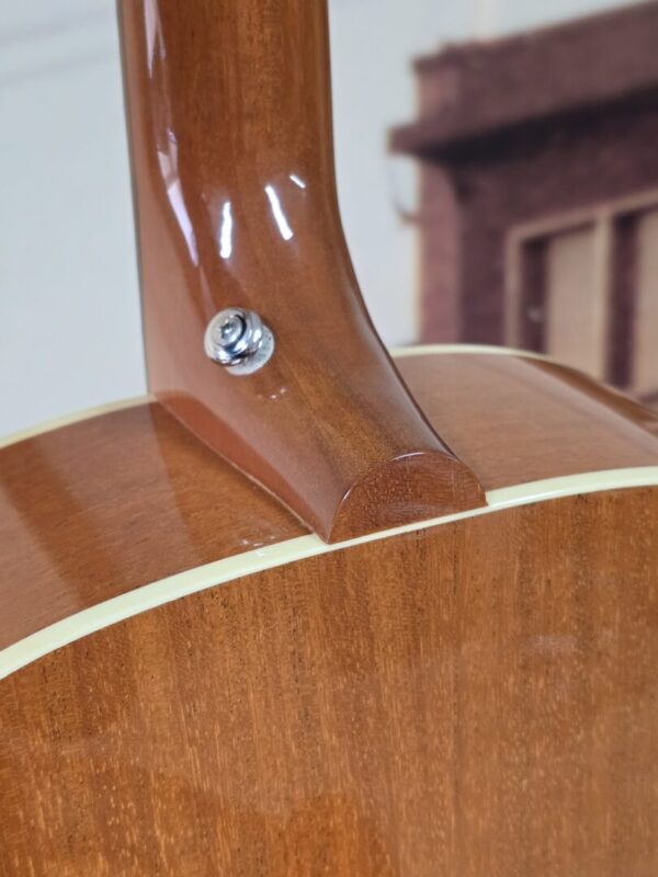 Used Gibson J-35 w/case - Image 5
