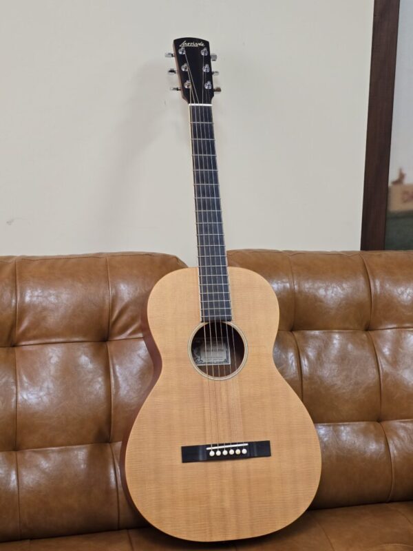SOLD 2002 Larrivee O-01 Parlour Guitar w/case