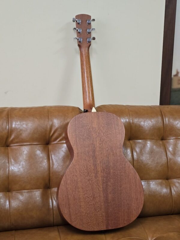 SOLD 2002 Larrivee O-01 Parlour Guitar w/case - Image 2