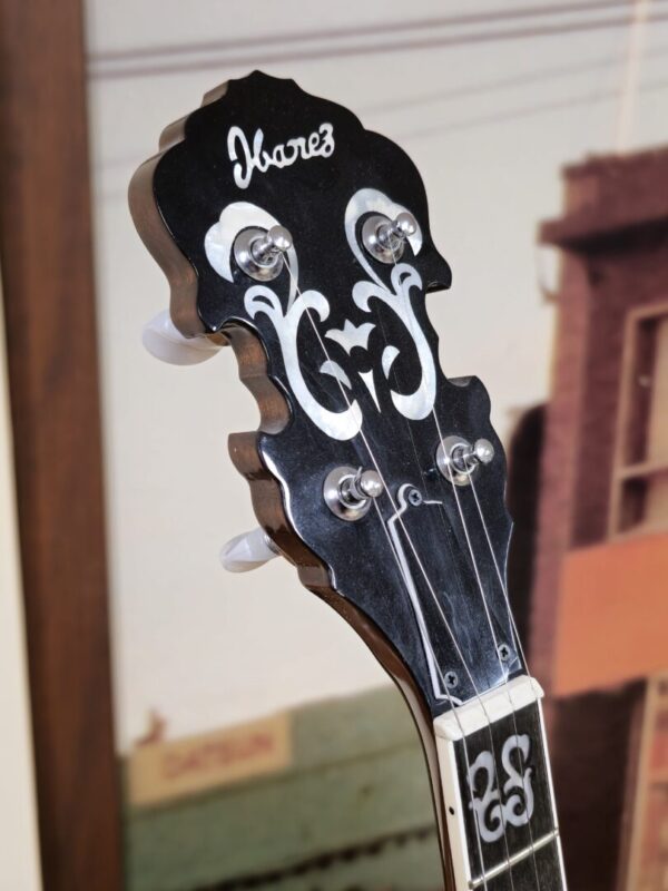 Ibanez 5 String Banjo Hunter BJ250 w/case Consignment - Image 3