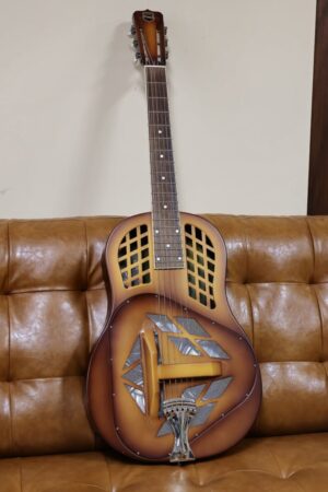 National Triolian Tricone Round neck Resonantor w/case consignment
