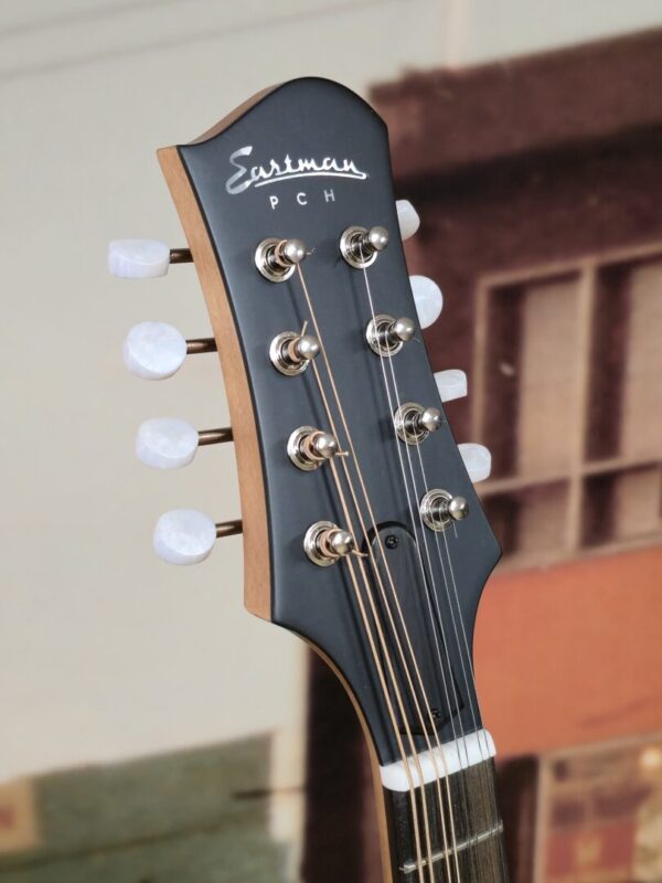 Eastman PCH-M104-NAT Flat top Mandolin - Image 3