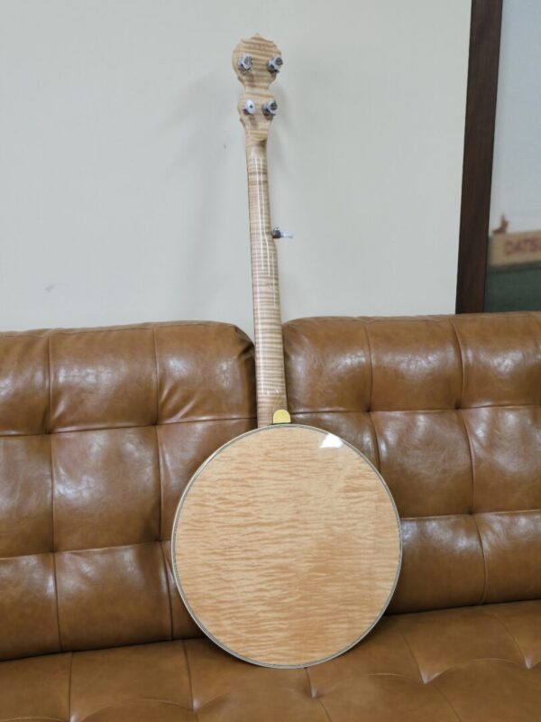 Calico 5 String Banjo w/styro case Consignment - Image 2