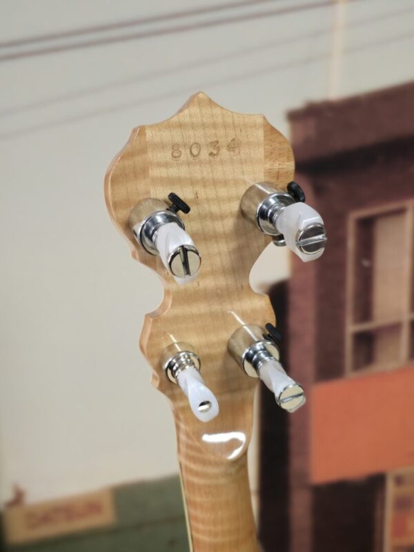 Calico 5 String Banjo w/styro case Consignment - Image 4