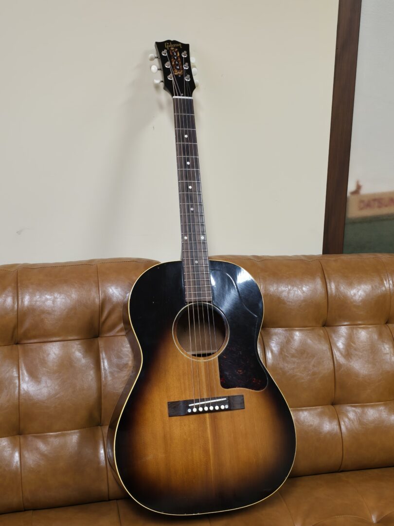 1957 Gibson LG-1 